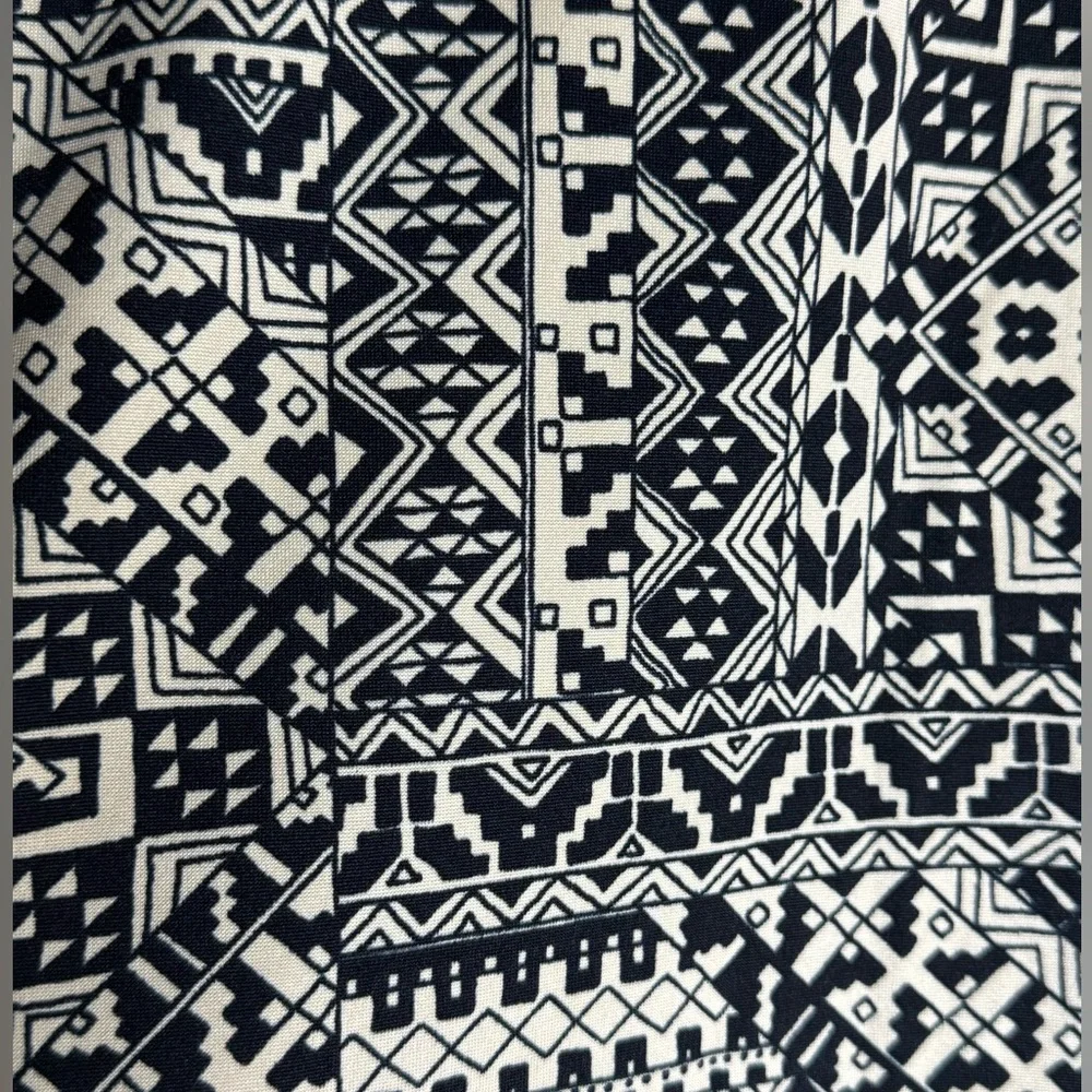 Cato Blouse - Picture 2 of 7